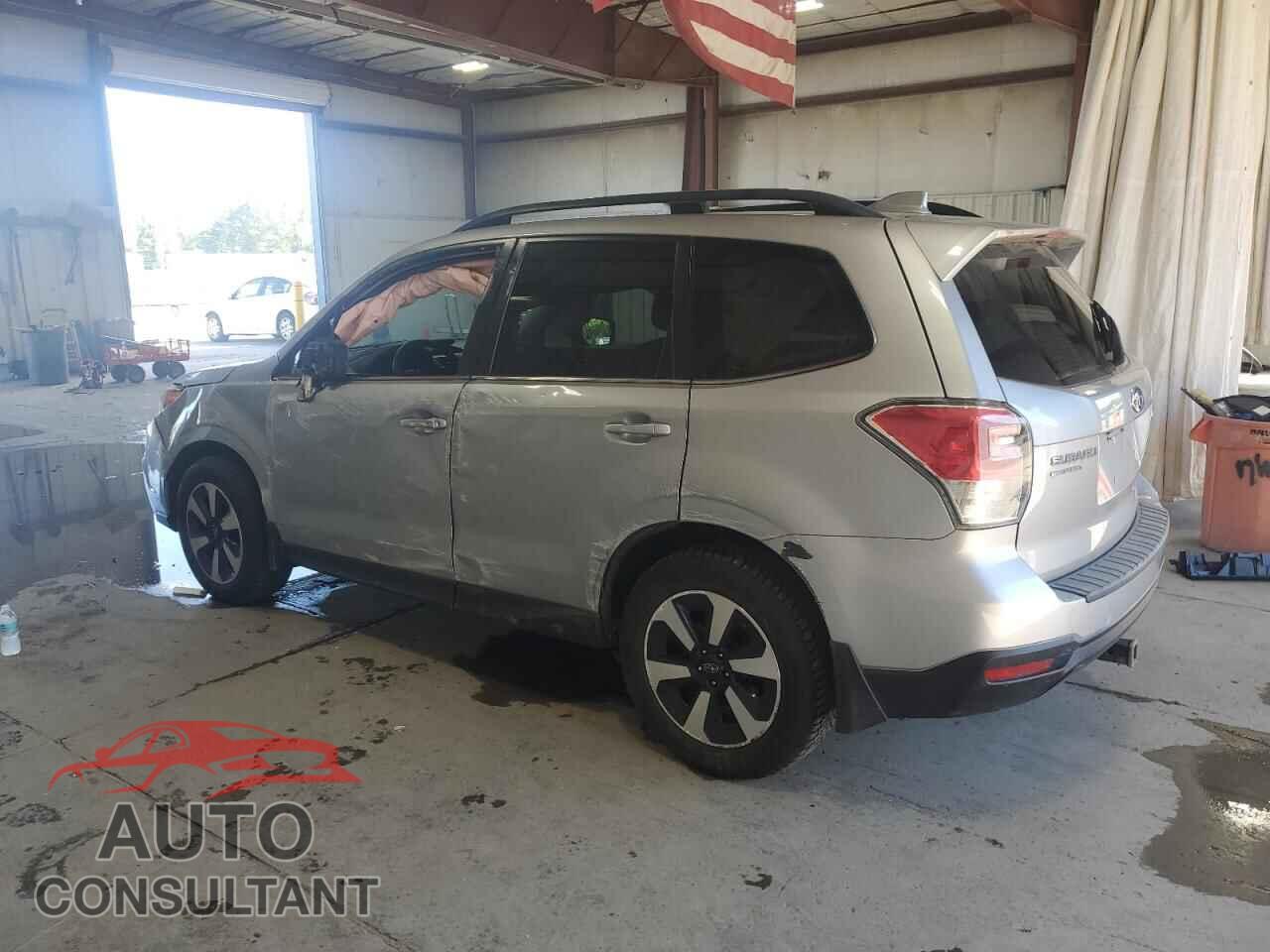 SUBARU FORESTER 2017 - JF2SJAJC9HH455237