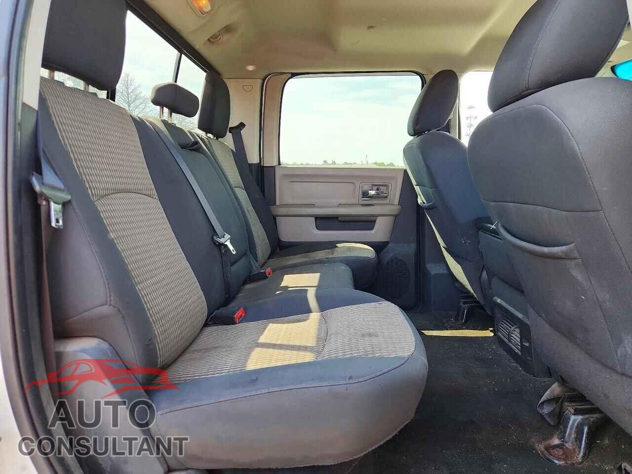 DODGE RAM 1500 2012 - 1C6RD7LT7CS161505