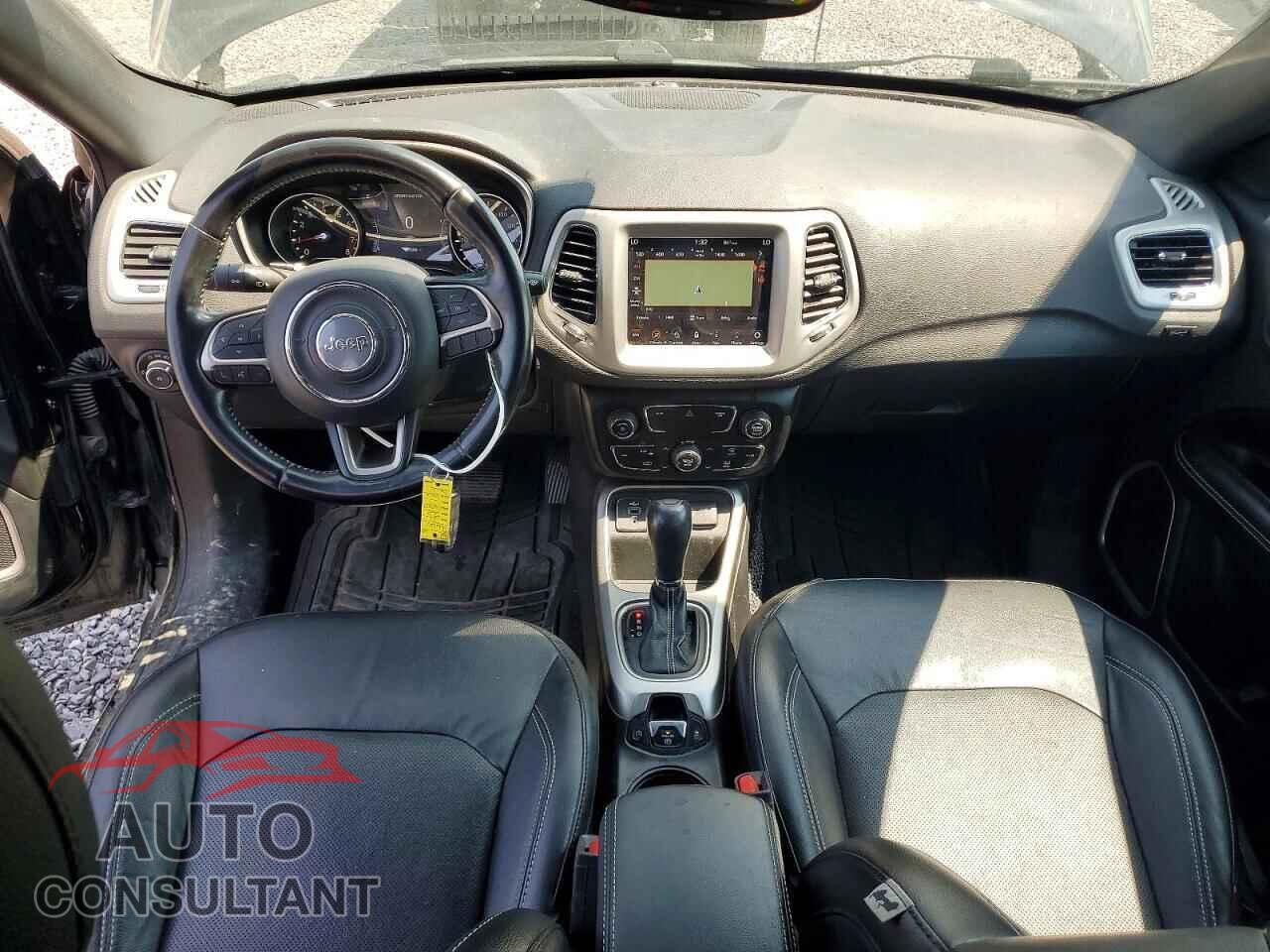 JEEP COMPASS 2021 - 3C4NJCEB7MT553123