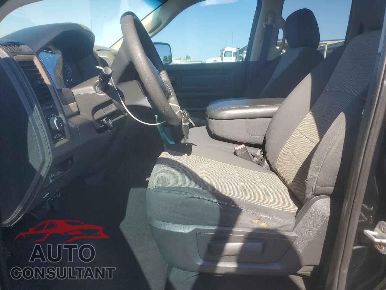DODGE RAM 1500 2012 - 1C6RD6FT0CS301366