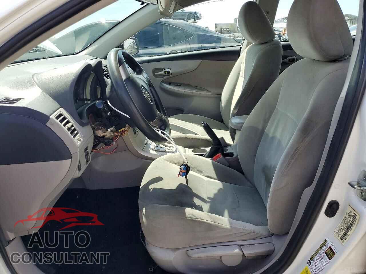 TOYOTA COROLLA 2013 - 5YFBU4EEXDP216913