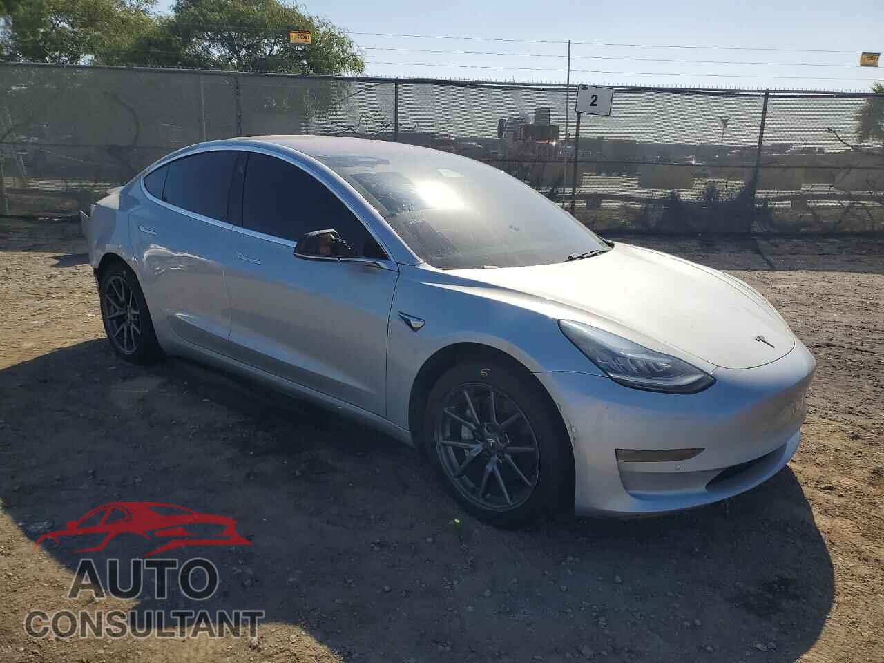 TESLA MODEL 3 2018 - 5YJ3E1EA9JF162539