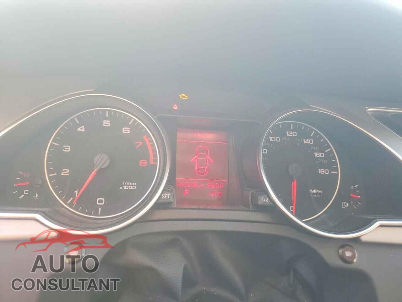 AUDI A5 2010 - WAUCFAFR6AA048456