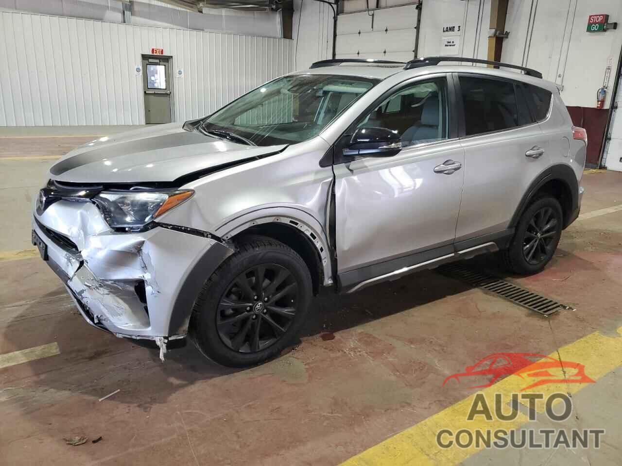 TOYOTA RAV4 2018 - 2T3RFREV2JW734781