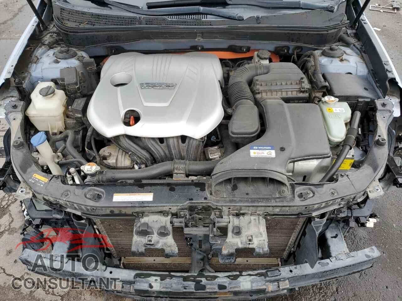 HYUNDAI SONATA 2014 - KMHEC4A49EA108748