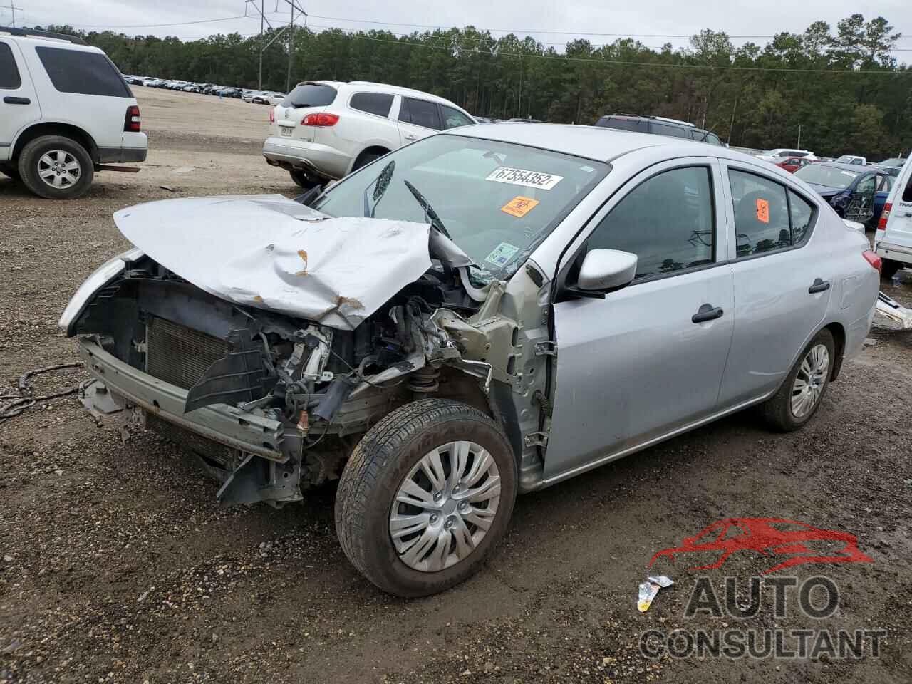 NISSAN VERSA 2017 - 3N1CN7AP6HL843754