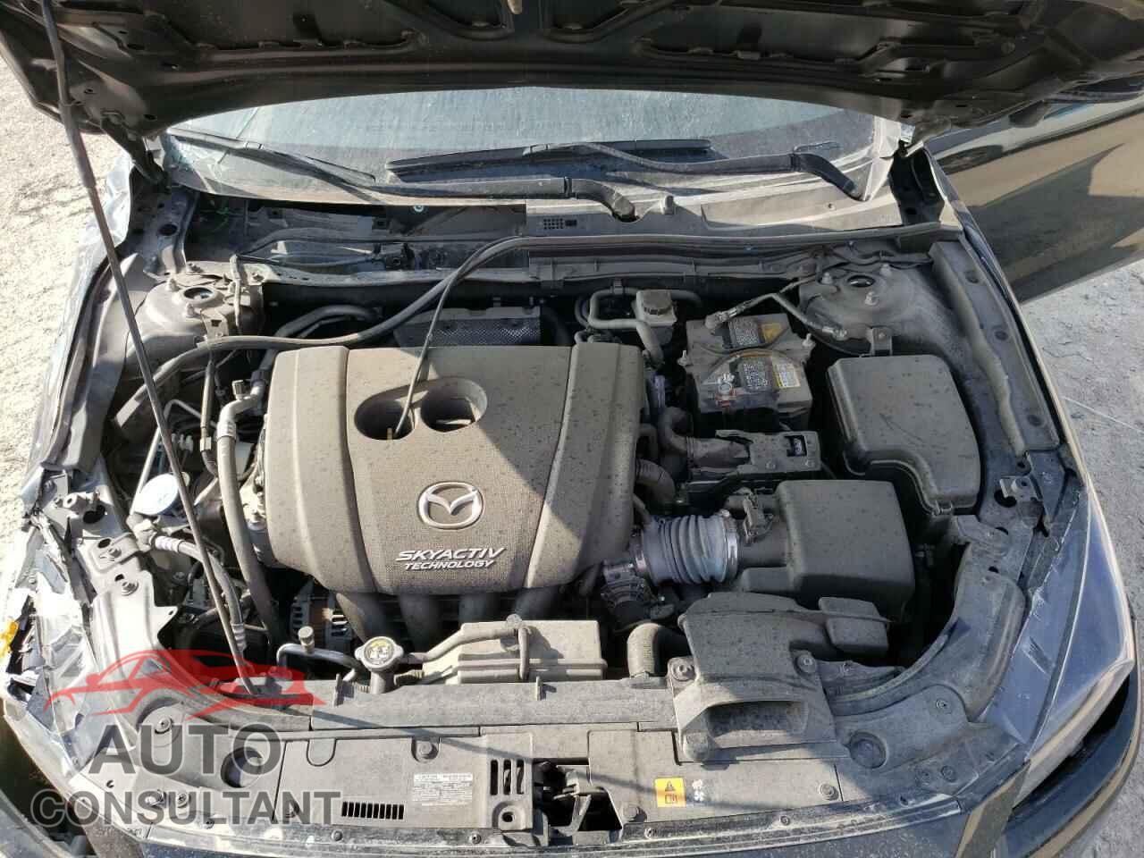 MAZDA 3 2017 - 3MZBN1W30HM130237