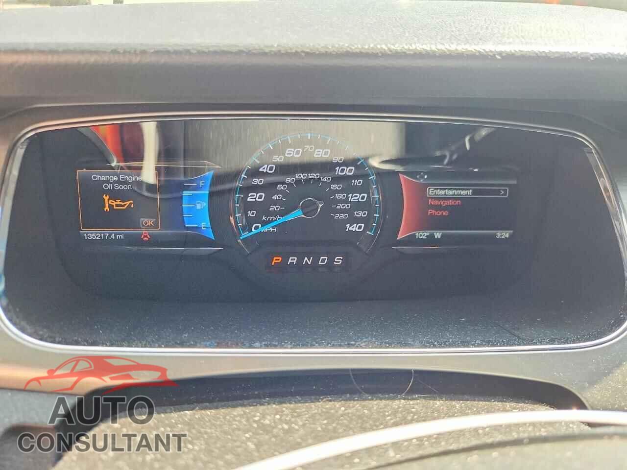FORD TAURUS 2017 - 1FAHP2E80HG133598