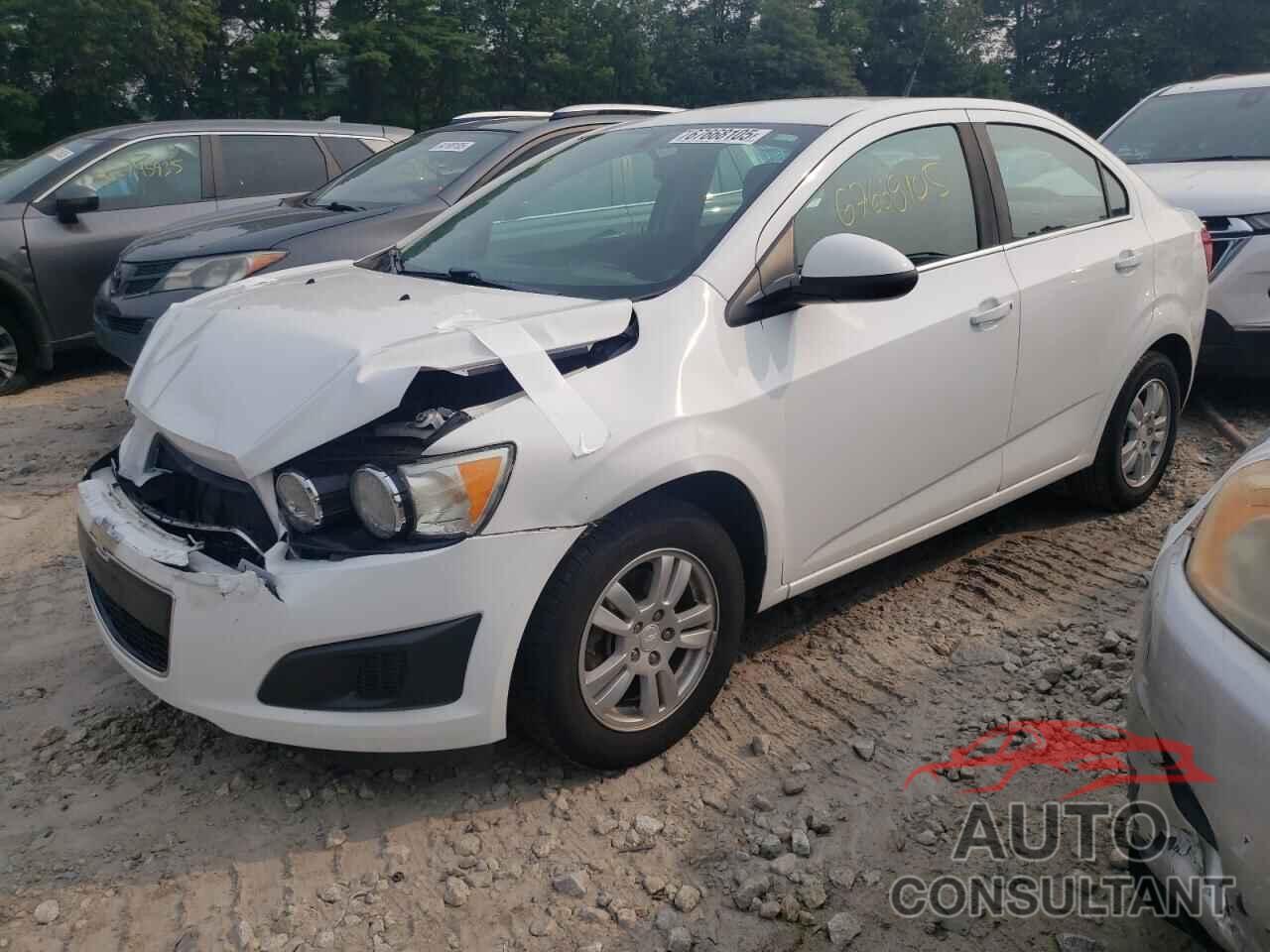 CHEVROLET SONIC 2014 - 1G1JC5SH7E4164415