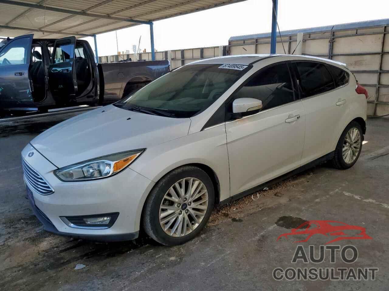 FORD FOCUS 2017 - 1FADP3N25HL272875