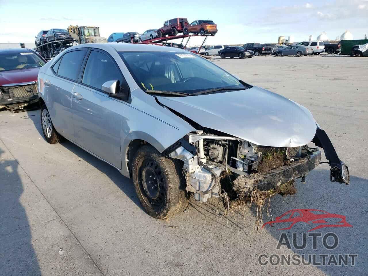 TOYOTA COROLLA 2018 - 5YFBURHE8JP810551