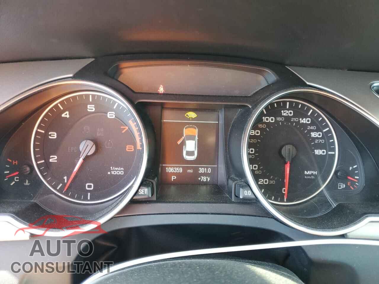 AUDI A5 2012 - WAULFAFR8CA001030