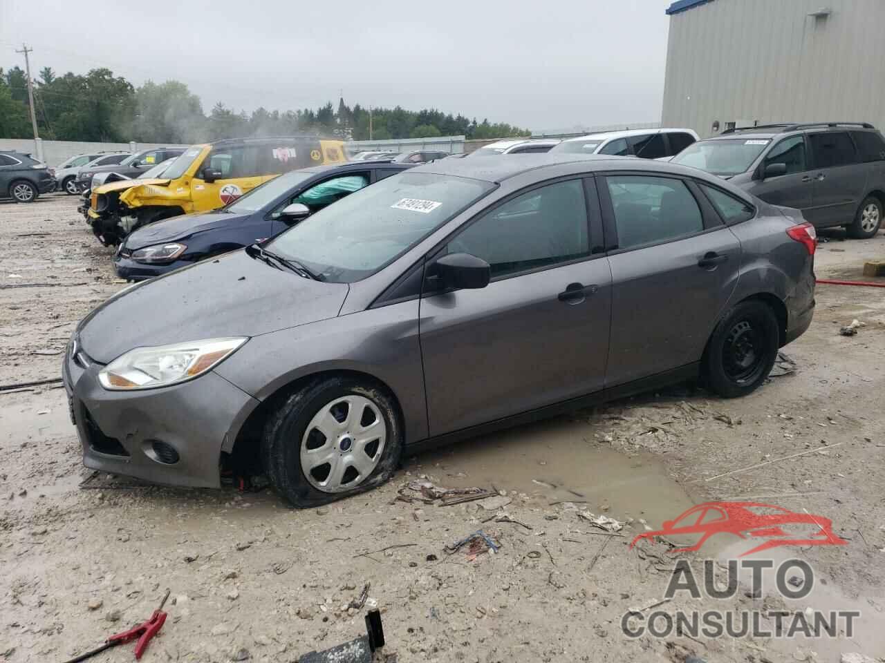 FORD FOCUS 2013 - 1FADP3E23DL370426