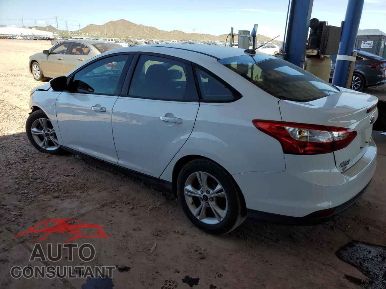 FORD FOCUS 2014 - 1FADP3F22EL453801