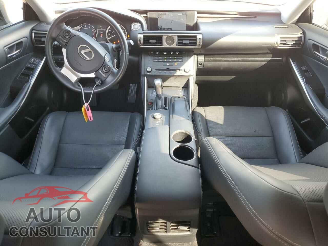 LEXUS IS 2016 - JTHBA1D2XG5020954