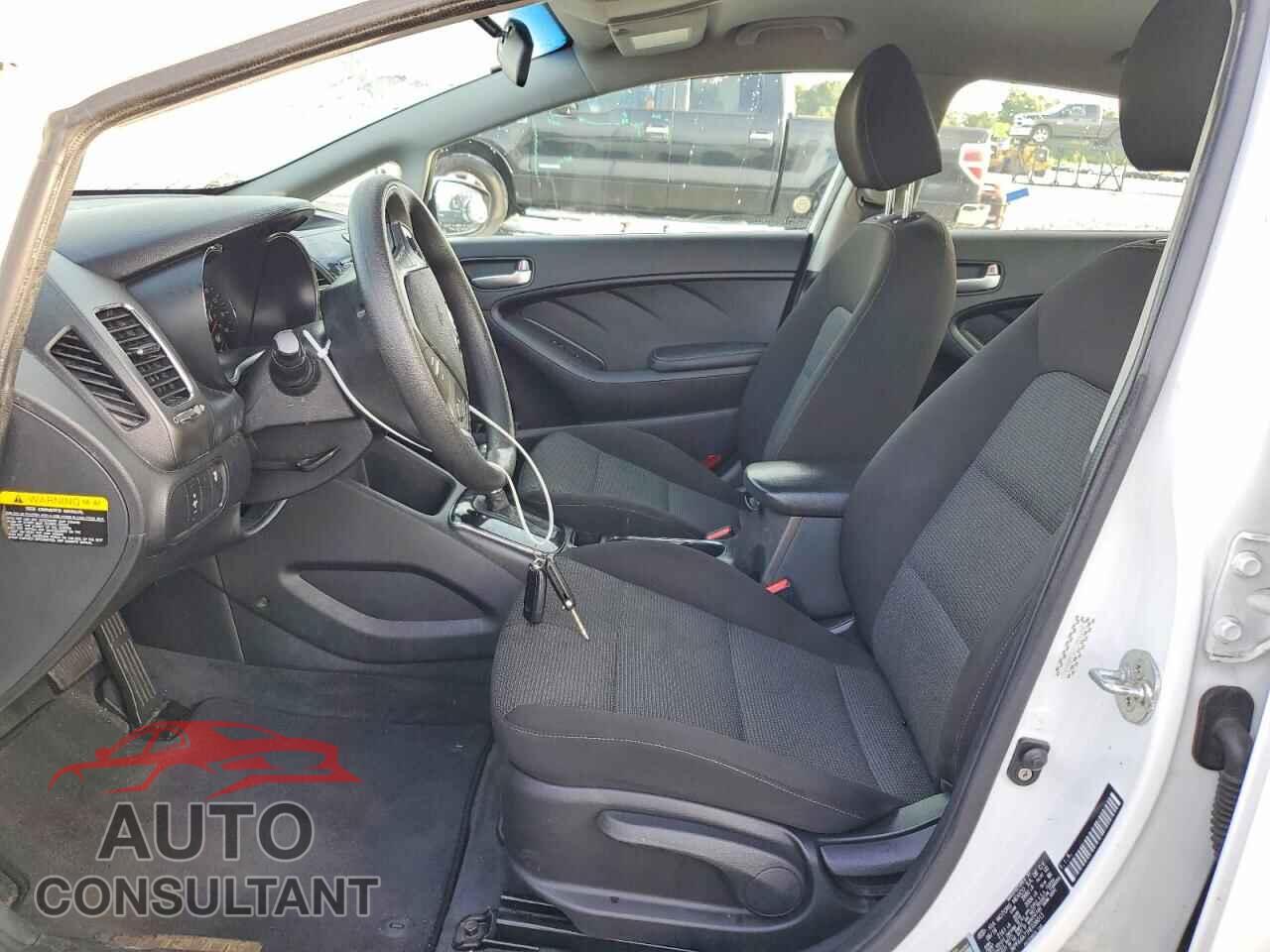 KIA FORTE 2017 - 3KPFK4A71HE036015