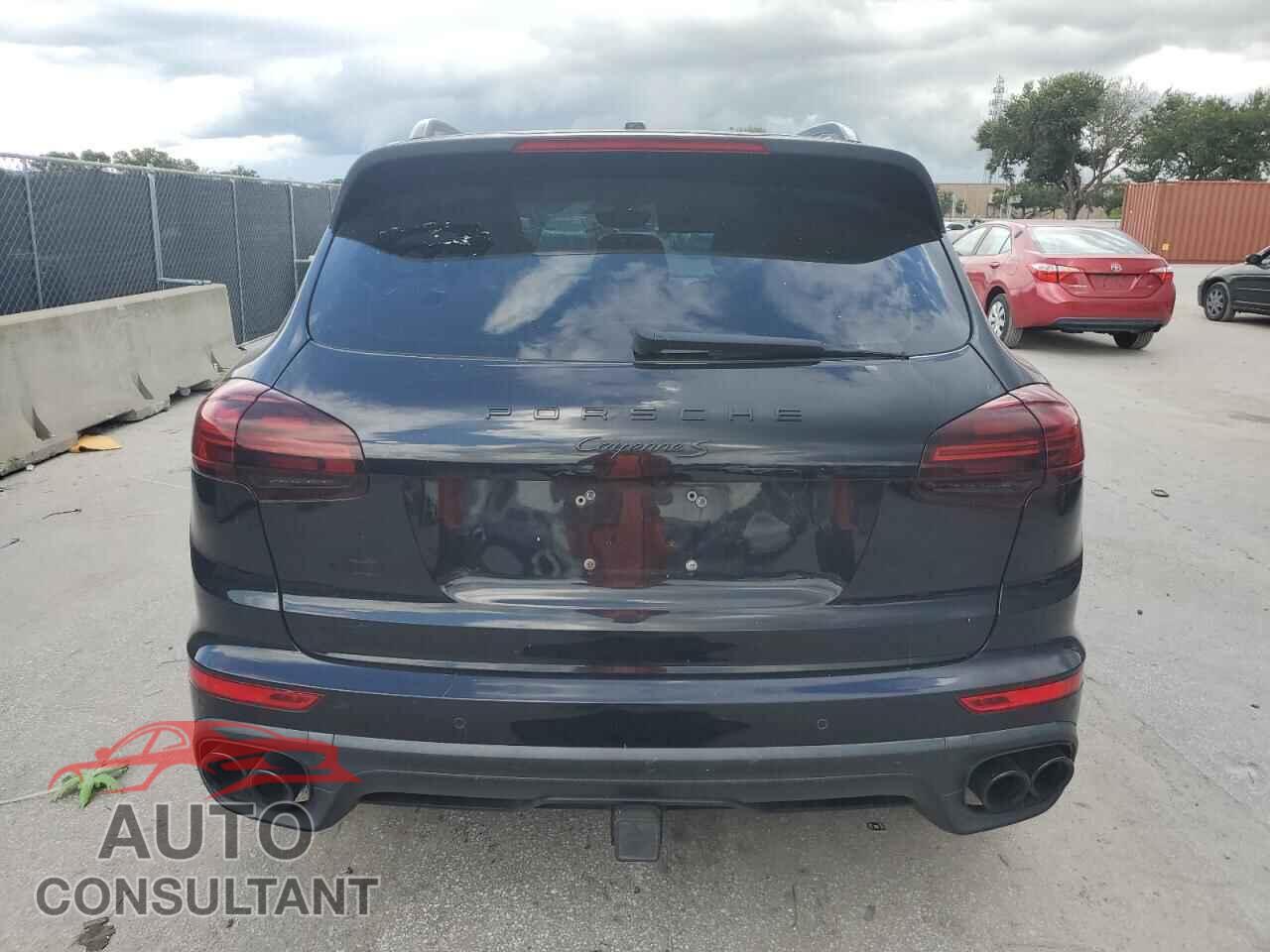 PORSCHE CAYENNE 2017 - WP1AB2A27HLA51255