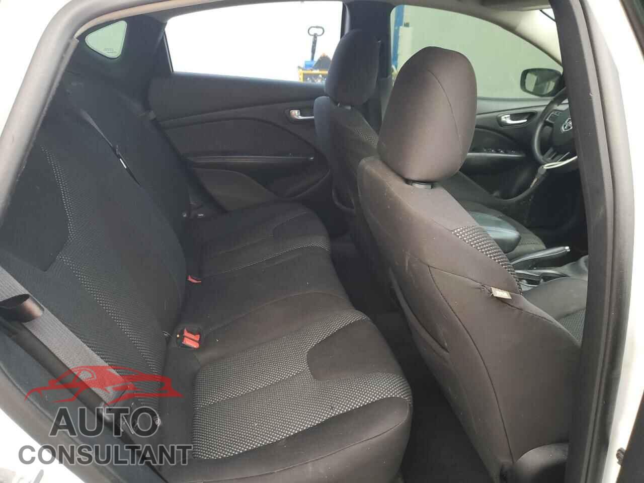 DODGE DART 2015 - 1C3CDFAA8FD404357