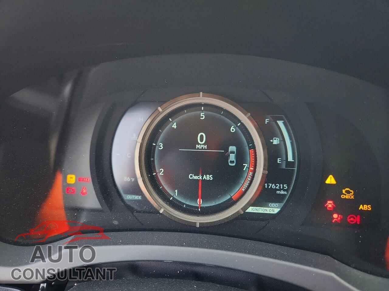 LEXUS IS 2015 - JTHBF1D22F5059019