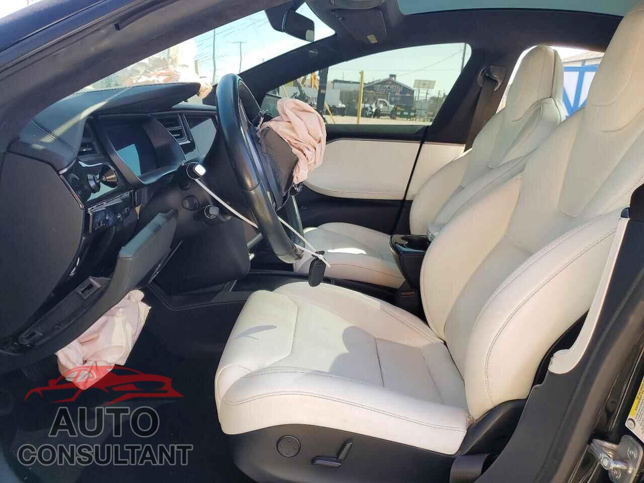 TESLA MODEL S 2018 - 5YJSA1E26JF295663