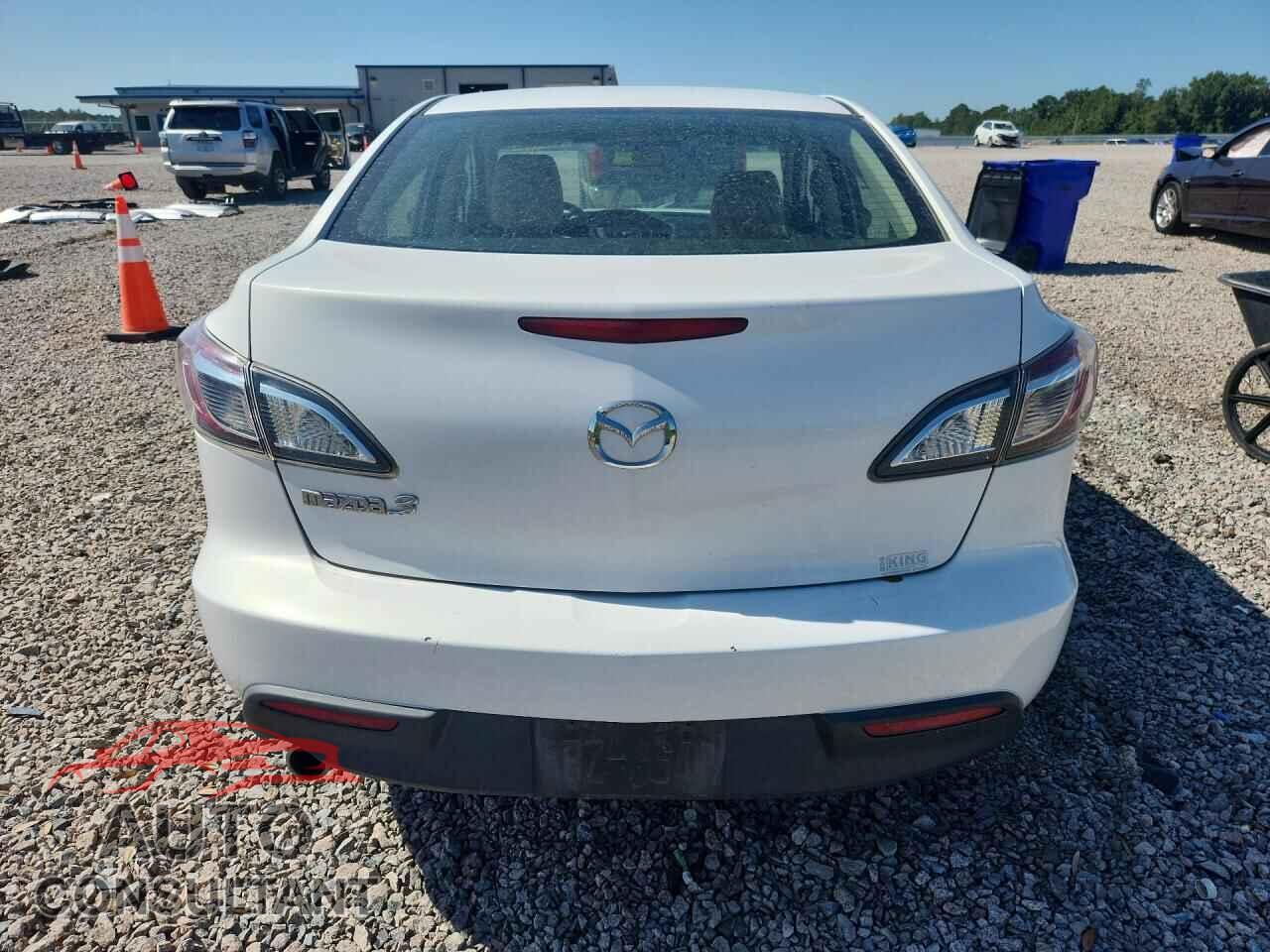 MAZDA 3 2011 - JM1BL1VF1B1411357