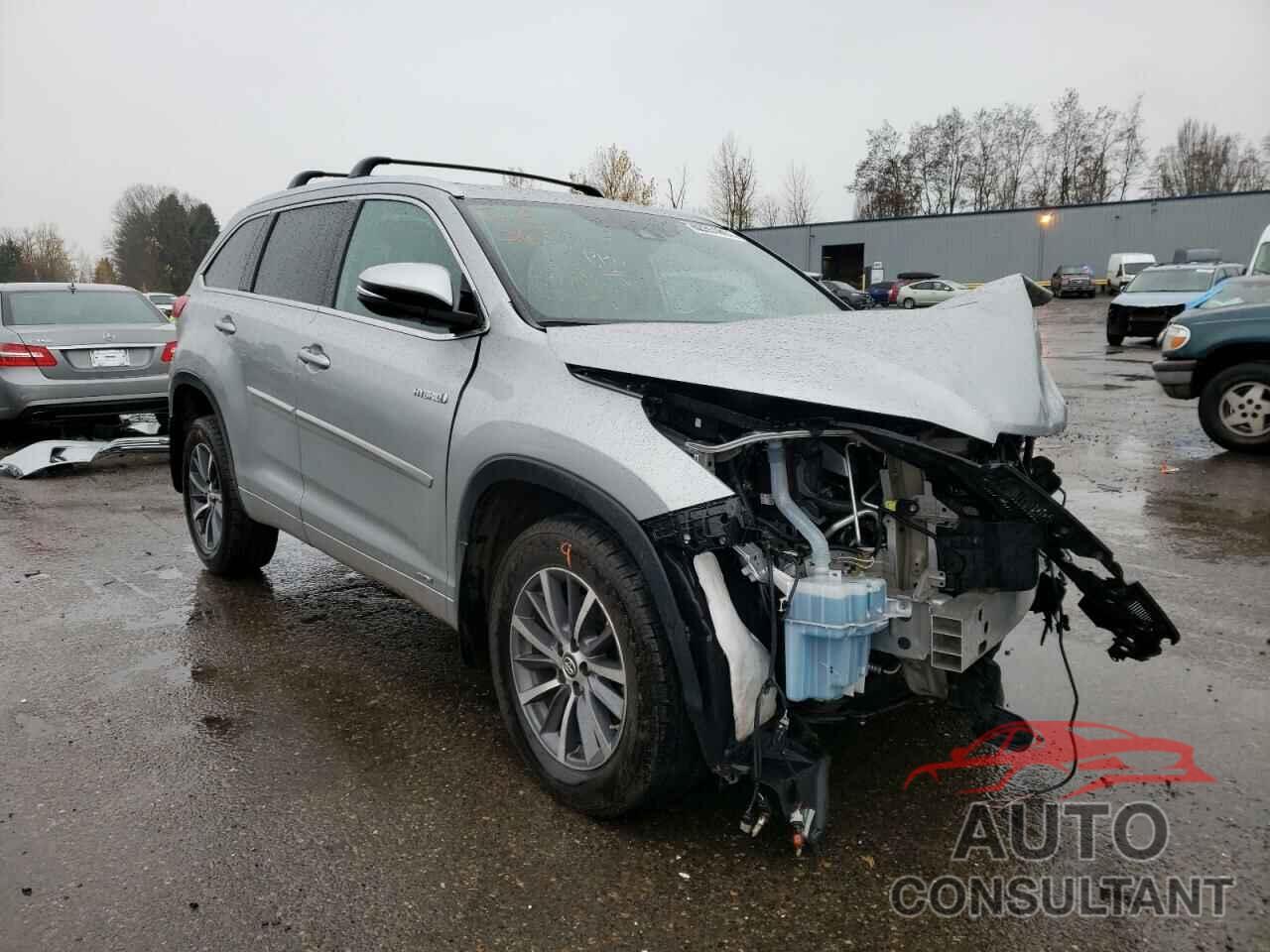 TOYOTA HIGHLANDER 2018 - 5TDJGRFH6JS040017