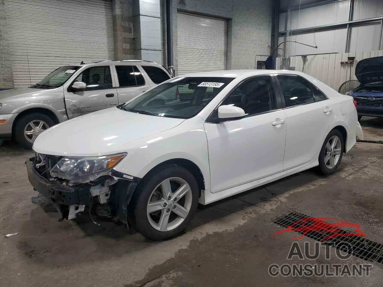 TOYOTA CAMRY 2014 - 4T1BF1FK5EU460658