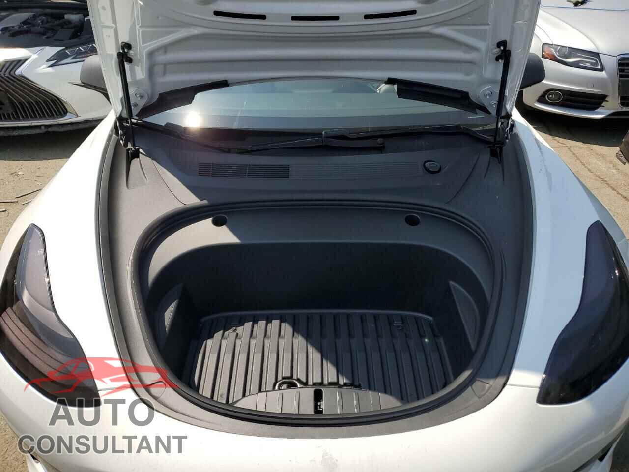 TESLA MODEL 3 2021 - 5YJ3E1EA3MF930469