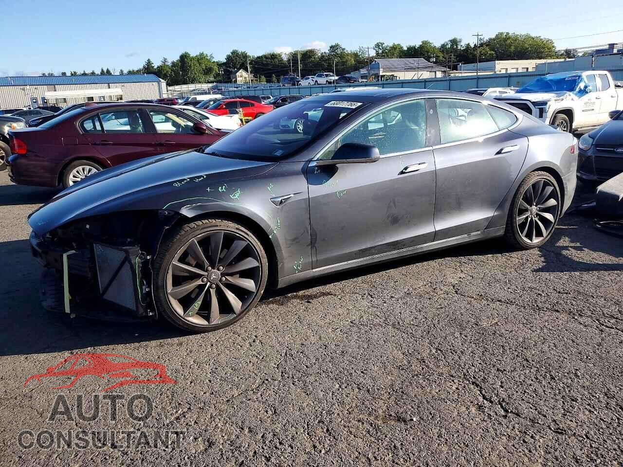 TESLA MODEL S 2017 - 5YJSA1E28HF226824