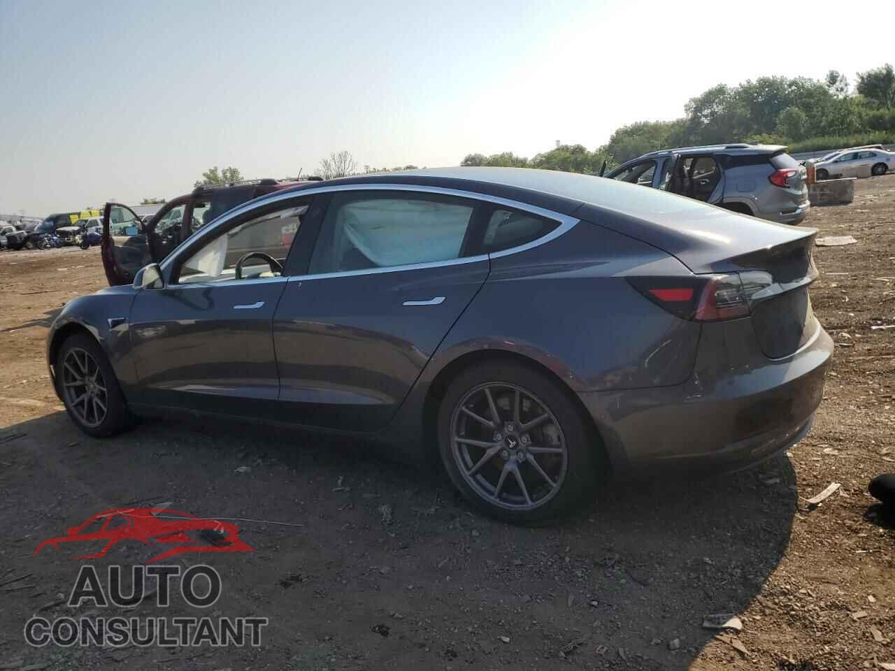TESLA MODEL 3 2018 - 5YJ3E1EB2JF054403