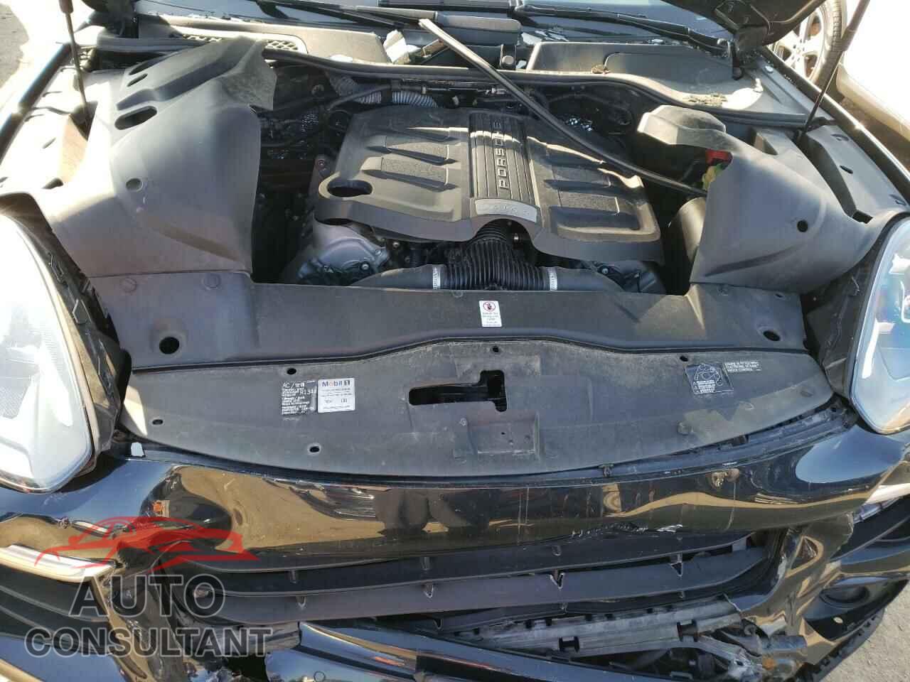 PORSCHE CAYENNE 2016 - WP1AB2A24GLA96037