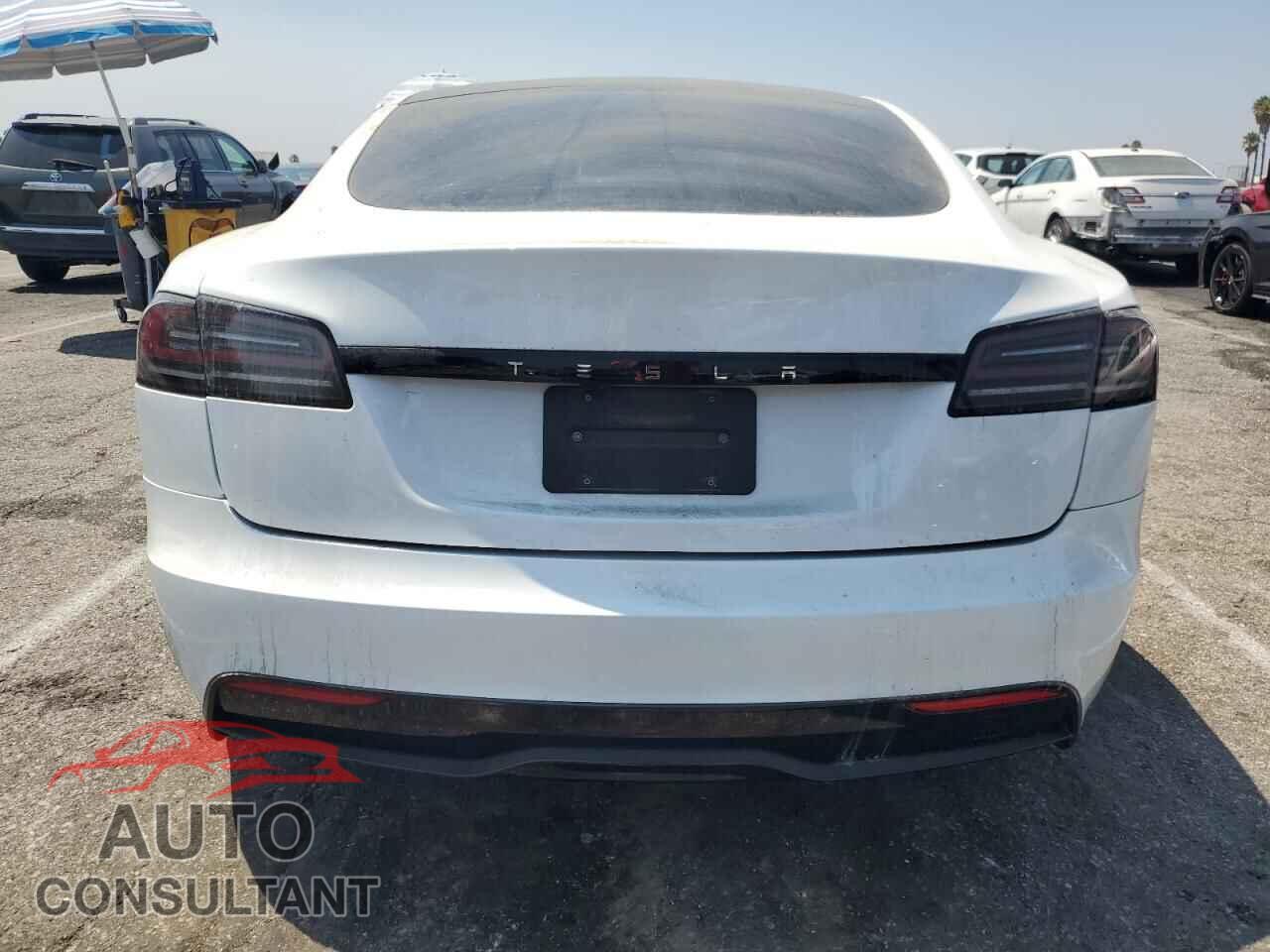 TESLA MODEL S 2023 - 5YJSA1E52PF503606