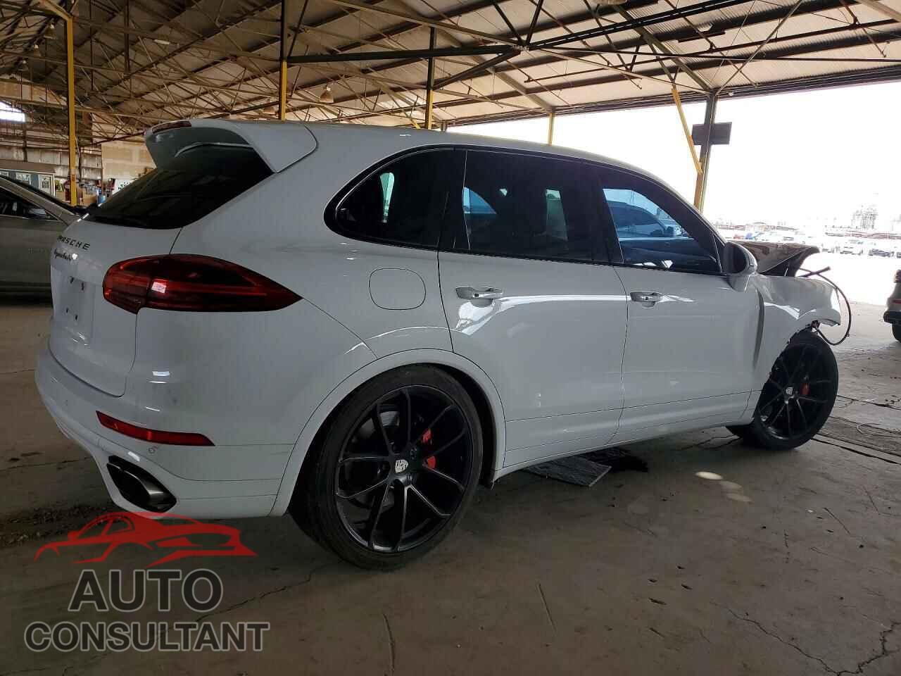 PORSCHE CAYENNE 2017 - WP1AC2A20HLA92436
