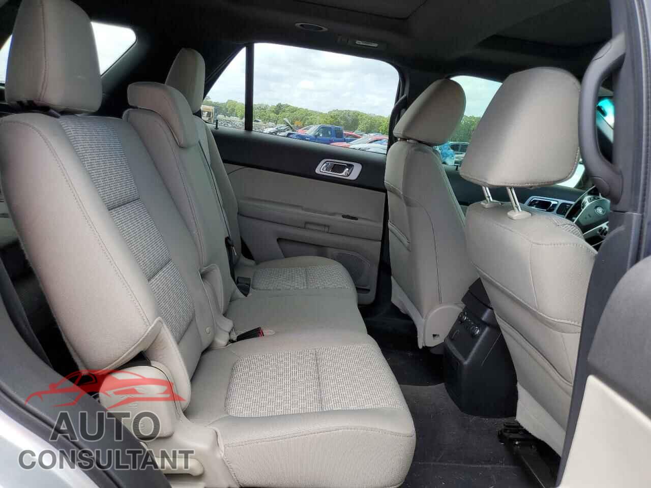 FORD EXPLORER 2011 - 1FMHK8D83BGA04545