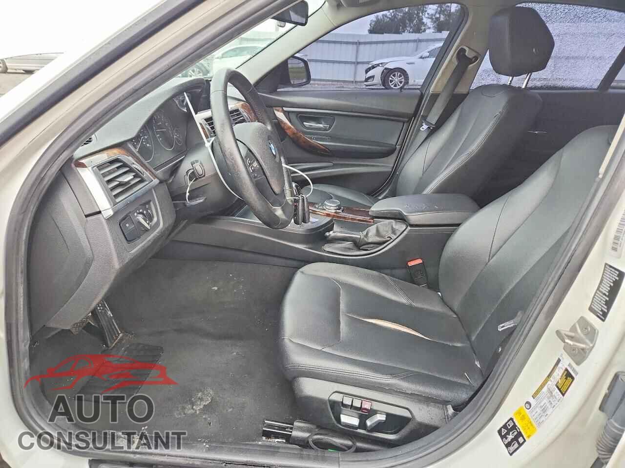 BMW 3 SERIES 2016 - WBA8E5G56GNU19533
