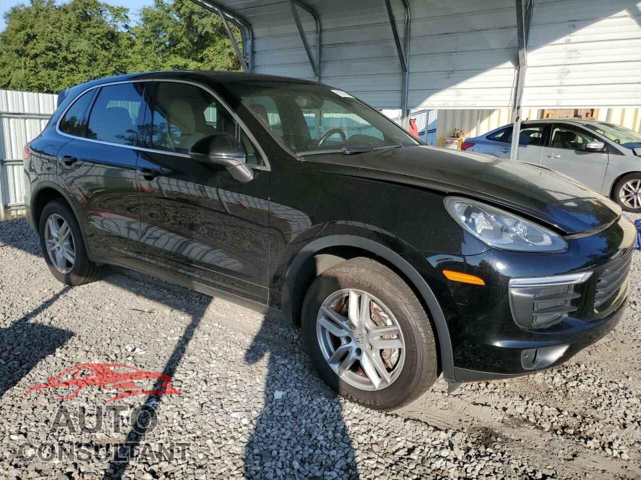 PORSCHE CAYENNE 2016 - WP1AA2A29GKA09810