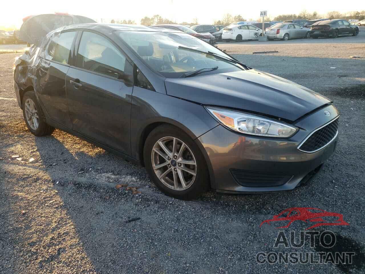 FORD FOCUS 2017 - 1FADP3F23HL281086