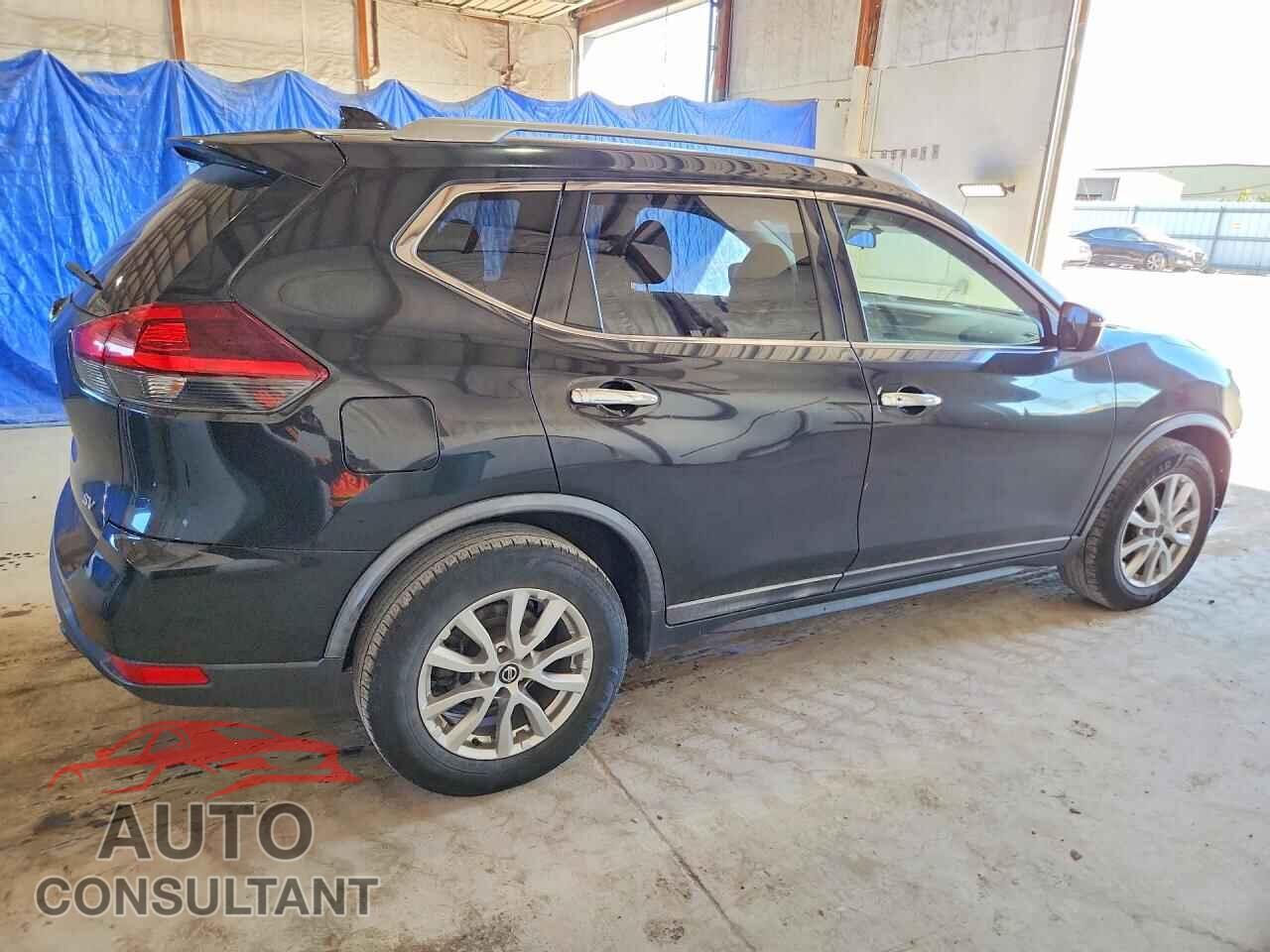 NISSAN ROGUE 2018 - KNMAT2MT0JP593024