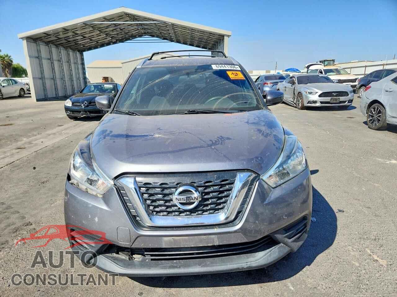NISSAN KICKS 2019 - 3N1CP5CU3KL520285