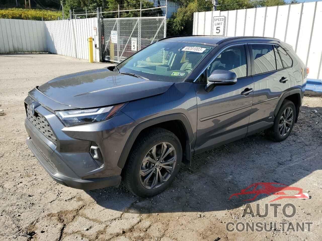 TOYOTA RAV4 2022 - JTMB6RFV0ND072718