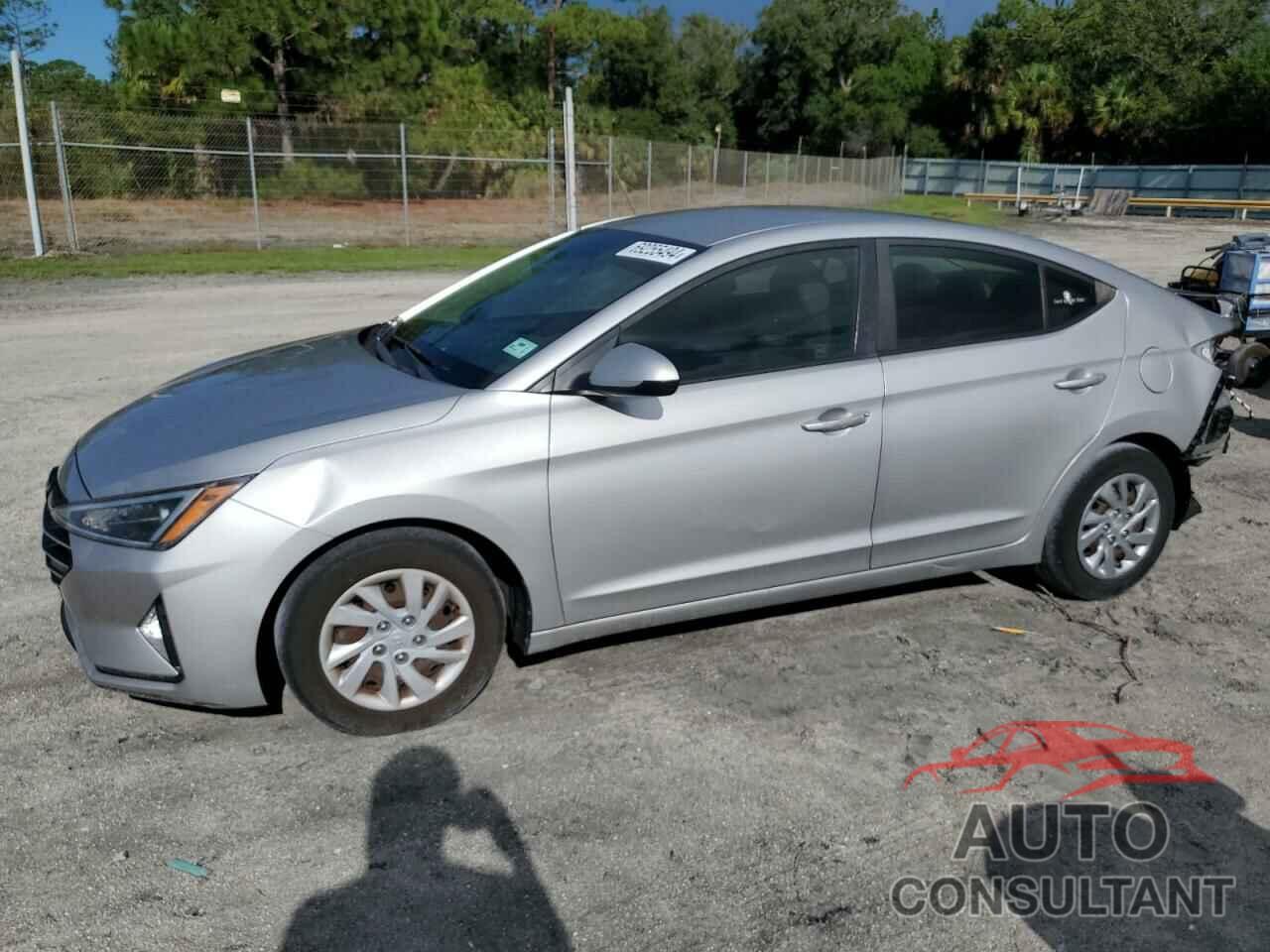 HYUNDAI ELANTRA 2020 - KMHD74LF3LU015346