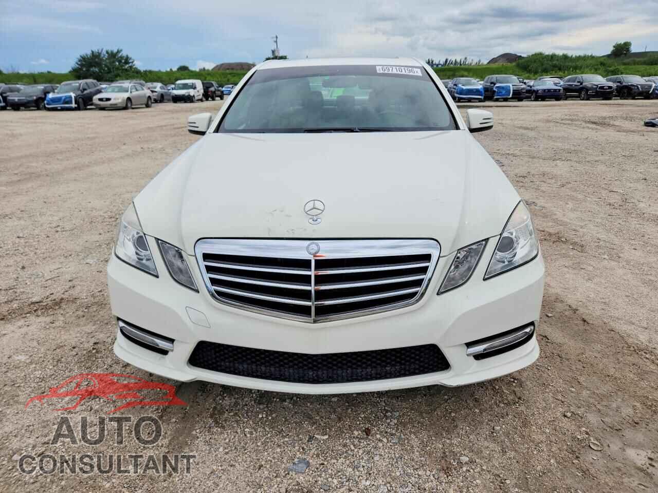 MERCEDES-BENZ E-CLASS 2012 - WDDHF5KB8CA651636