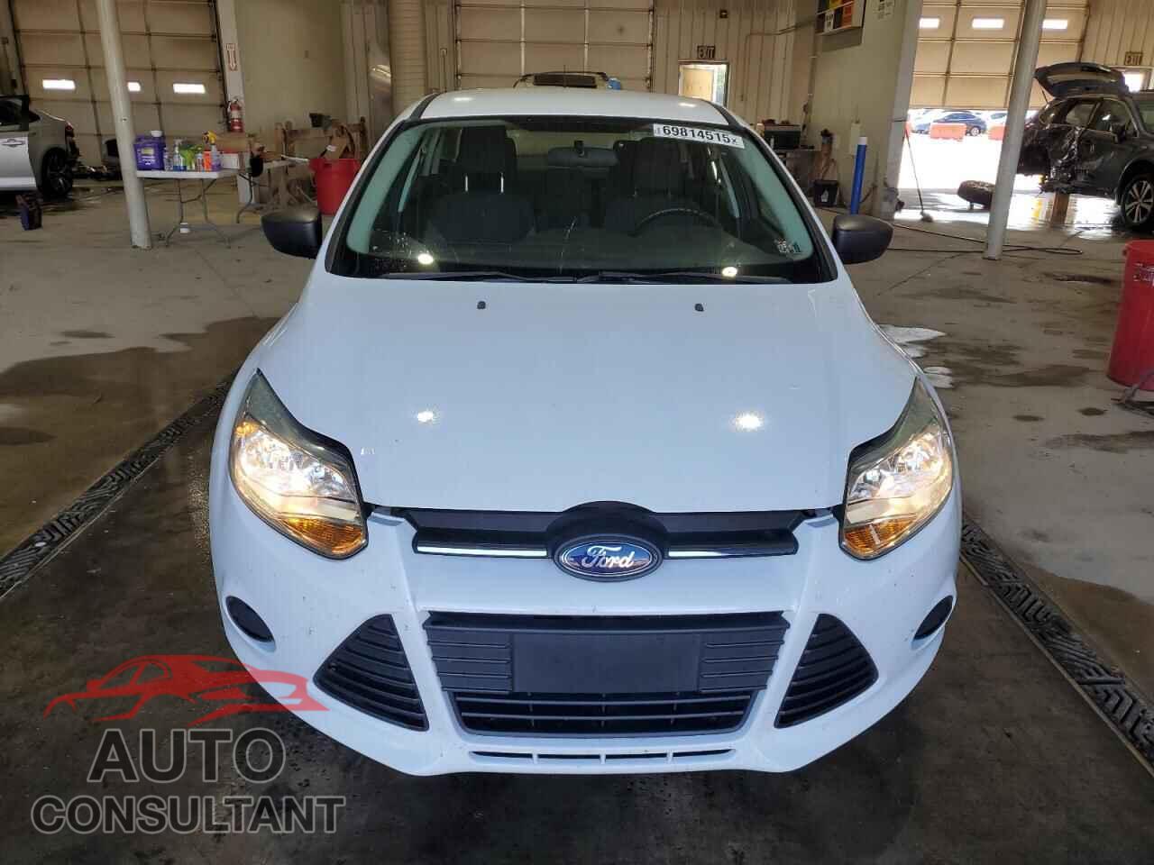 FORD FOCUS 2014 - 1FADP3E26EL446819