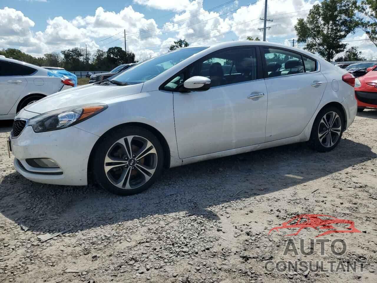 KIA FORTE 2016 - KNAFZ4A80G5551230