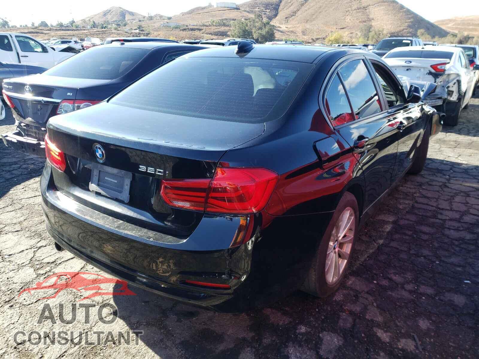 BMW 3 SERIES 2016 - WBA8E1G52GNU11065