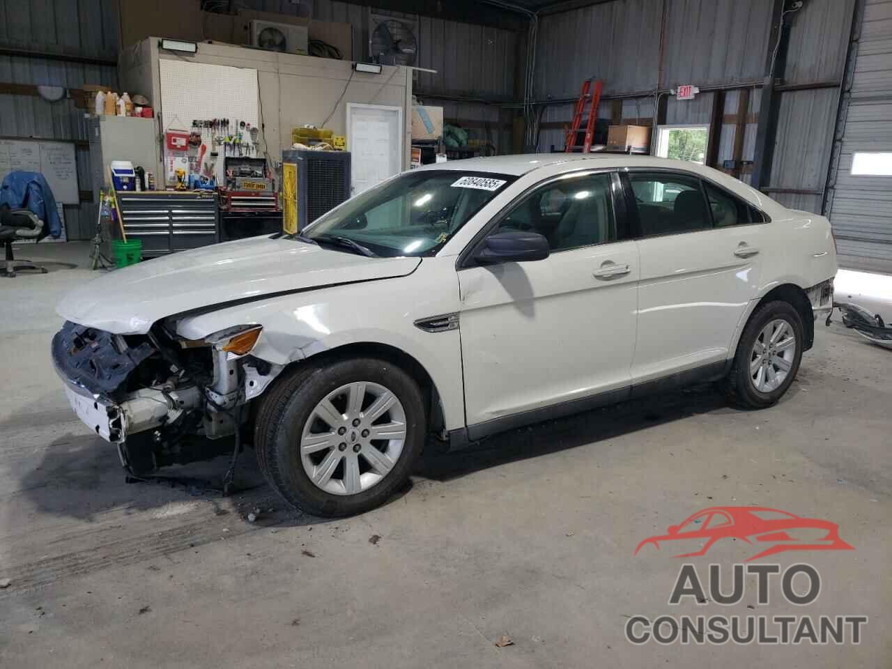 FORD TAURUS 2011 - 1FAHP2DW6BG167925