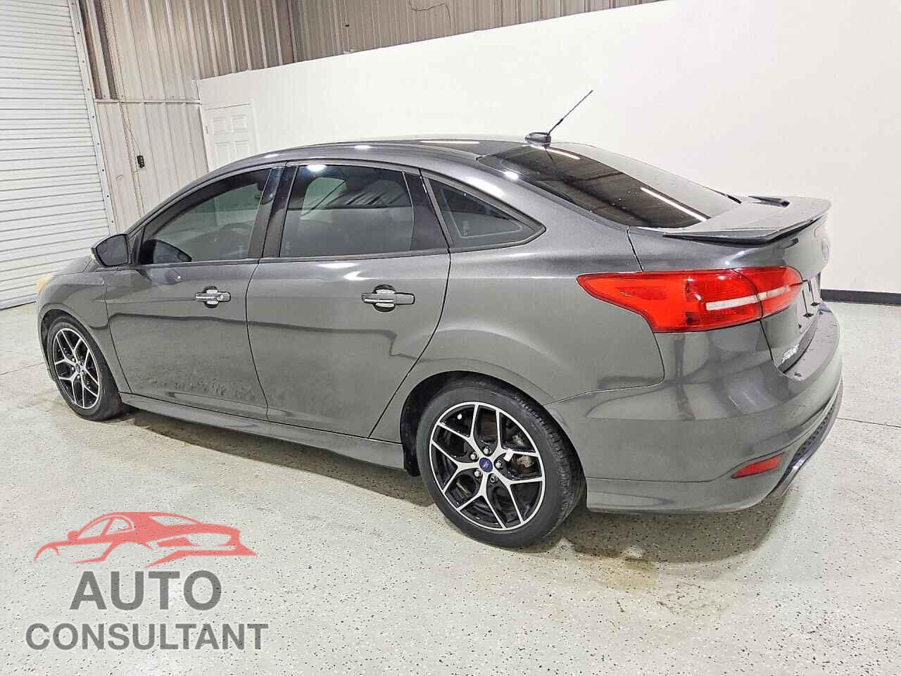 FORD FOCUS 2015 - 1FADP3F20FL267238