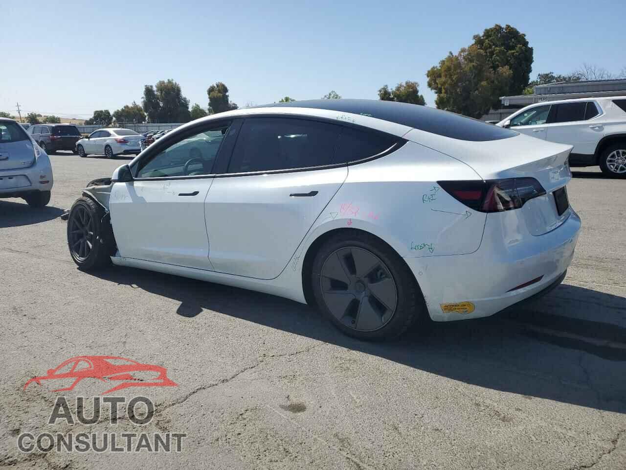 TESLA MODEL 3 2022 - 5YJ3E1EA9NF302093