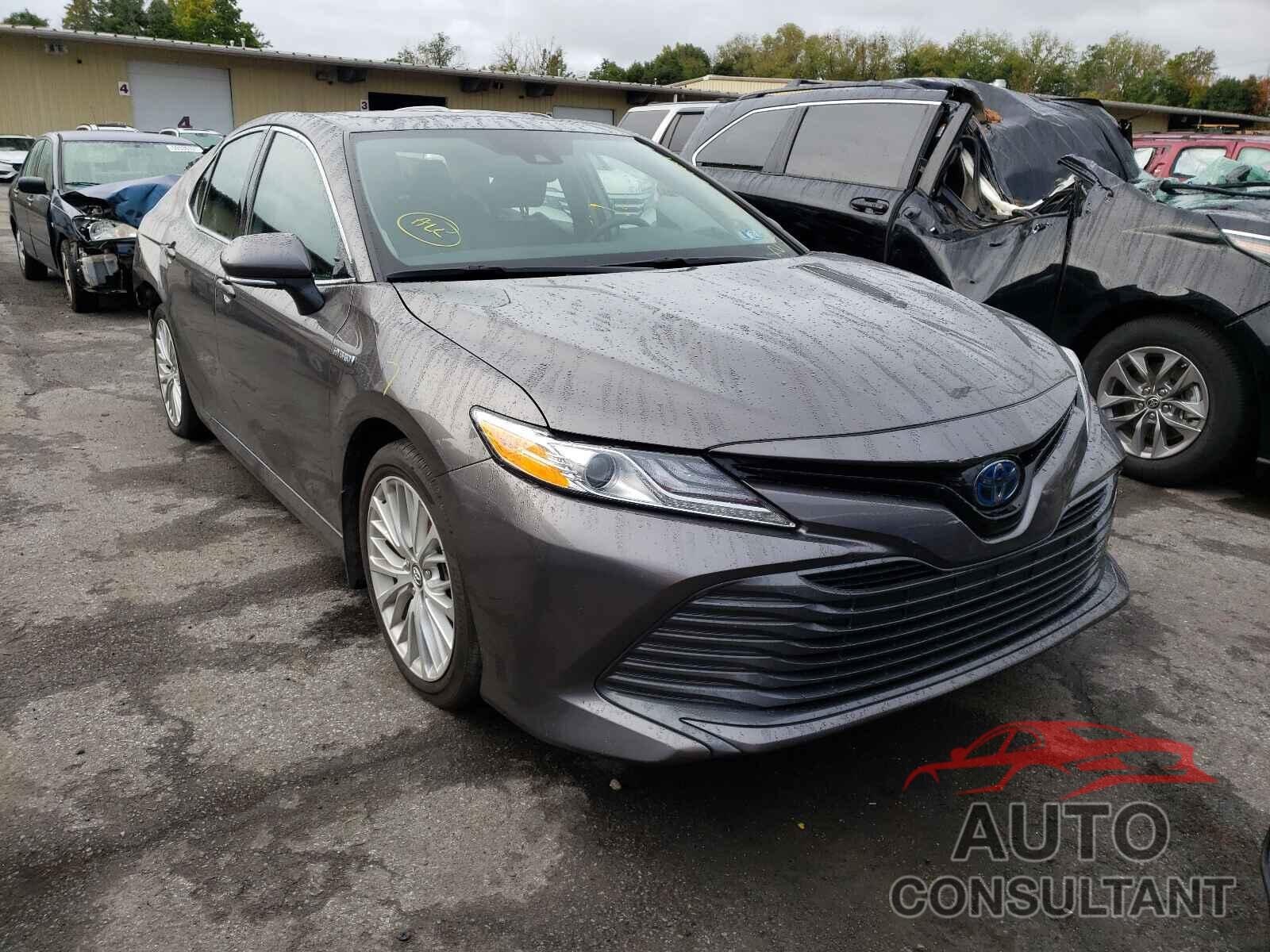 TOYOTA CAMRY 2020 - 4T1F31AK4LU528091