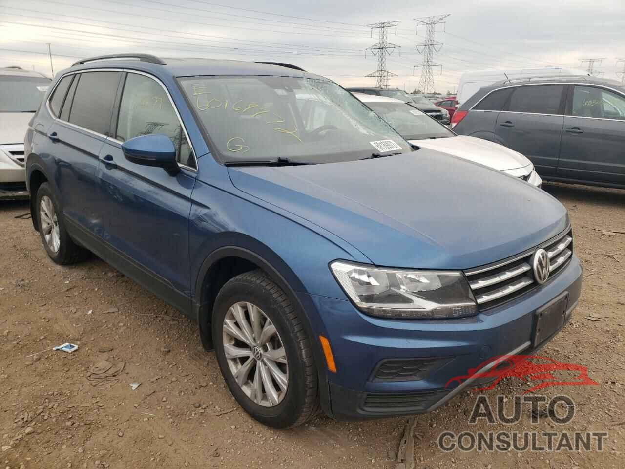 VOLKSWAGEN TIGUAN 2019 - 3VV2B7AX1KM067361